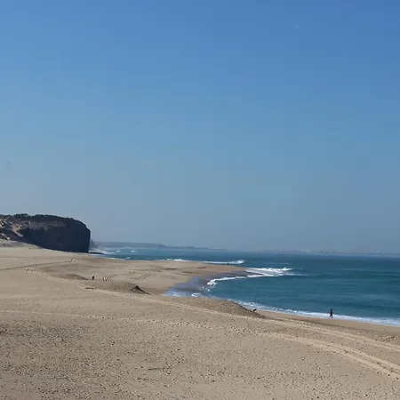 בית הארחה Foz Surfcamp פוז דו ארליו