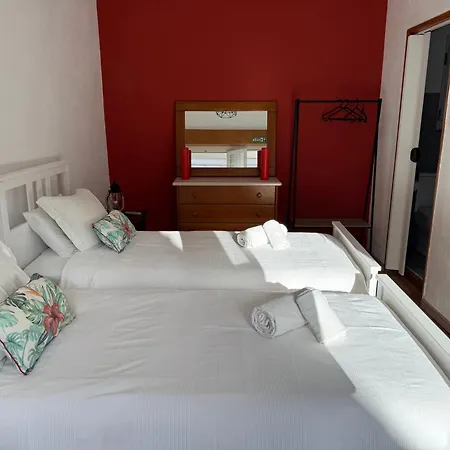 Foz Surfcamp Foz do Arelho