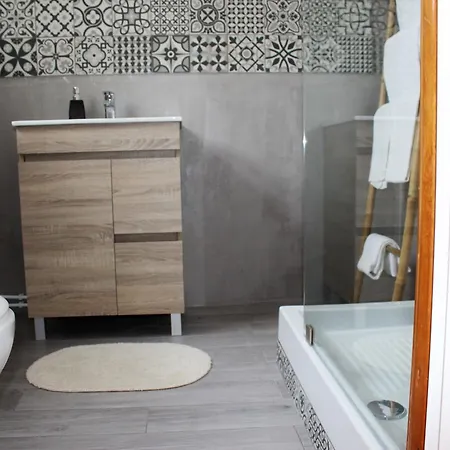 Foz Surfcamp Guest house 3*